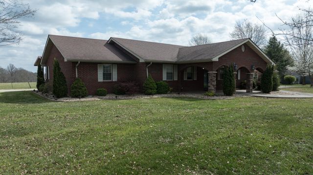 77 Deerfield Lane, Dunnville, KY 42528