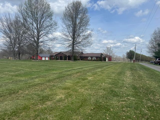 77 Deerfield Lane, Dunnville, KY 42528
