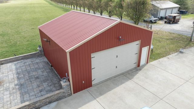 77 Deerfield Lane, Dunnville, KY 42528
