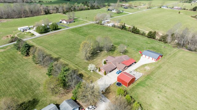 77 Deerfield Lane, Dunnville, KY 42528