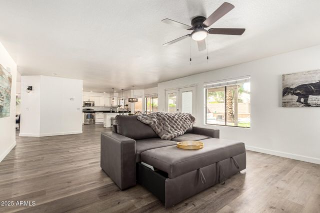 2108 E CIELO GRANDE Avenue, Phoenix, AZ 85024