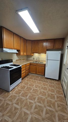 23913 Nora Street, Elkhart, IN 46516