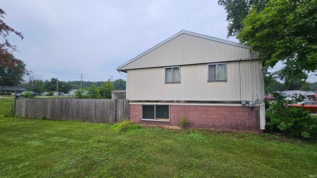 23913 Nora Street, Elkhart, IN 46516