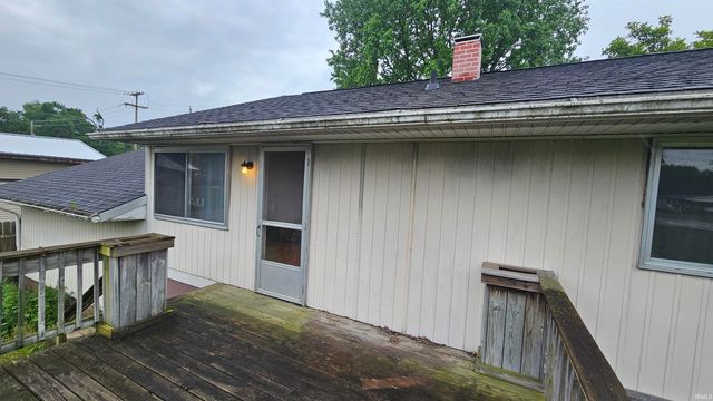 23913 Nora Street, Elkhart, IN 46516