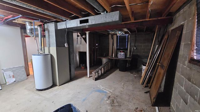 23913 Nora Street, Elkhart, IN 46516