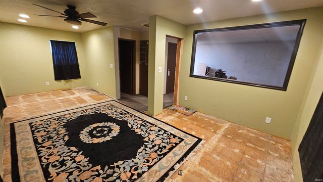 23913 Nora Street, Elkhart, IN 46516