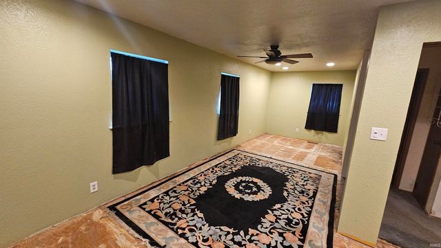 23913 Nora Street, Elkhart, IN 46516