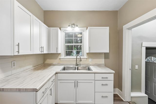 1803 Washington Avenue, Des Moines, IA 50314