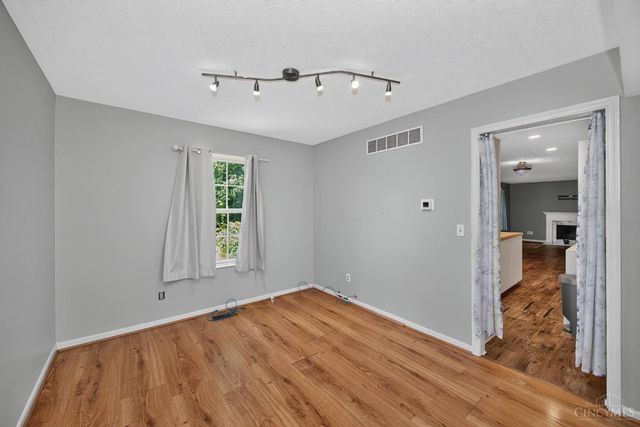 328 Keeneland Court, Lebanon, OH 45036