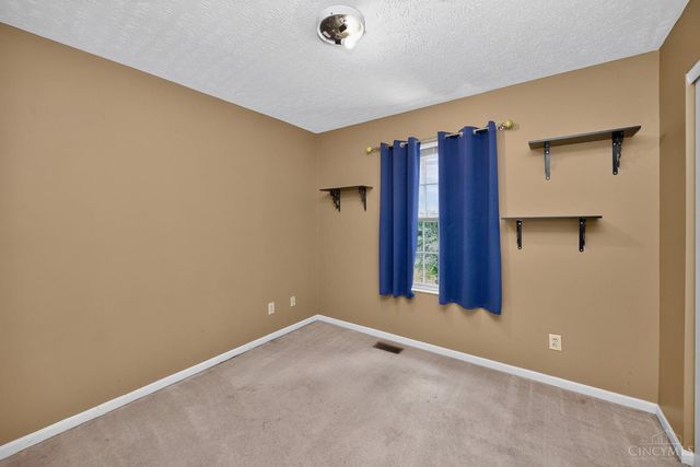 328 Keeneland Court, Lebanon, OH 45036