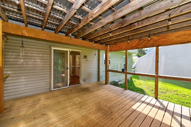 328 Keeneland Court, Lebanon, OH 45036