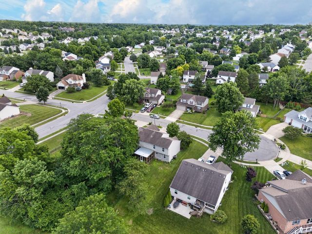 328 Keeneland Court, Lebanon, OH 45036