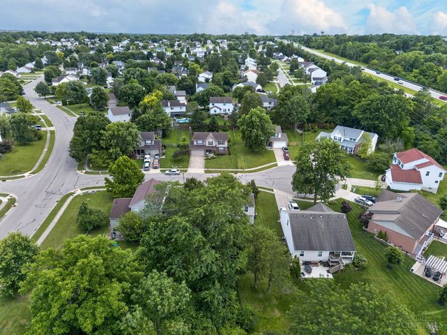 328 Keeneland Court, Lebanon, OH 45036