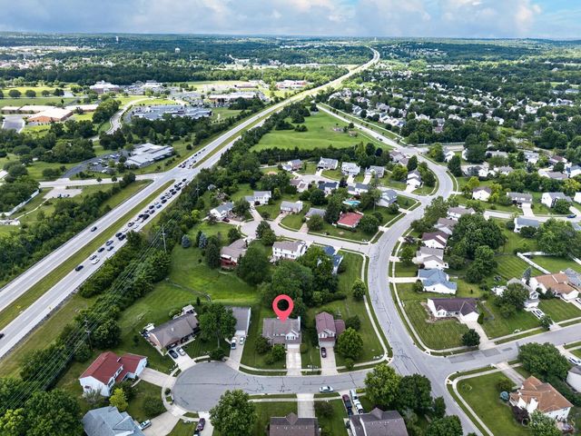 328 Keeneland Court, Lebanon, OH 45036