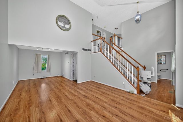 328 Keeneland Court, Lebanon, OH 45036