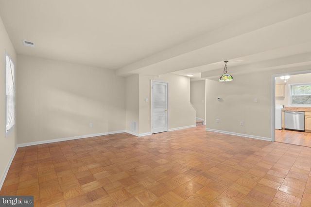 424 GREENBRIER CT, Fredericksburg, VA 22401