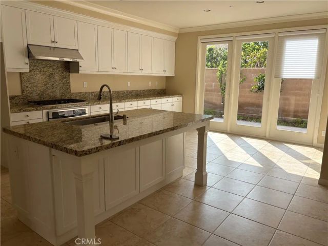 66 Somerton, Irvine, CA 92620