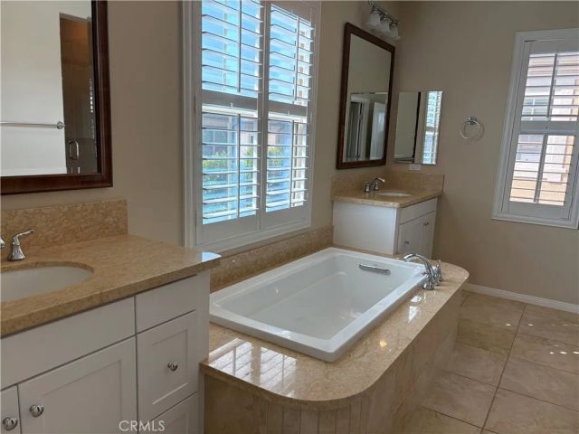 66 Somerton, Irvine, CA 92620