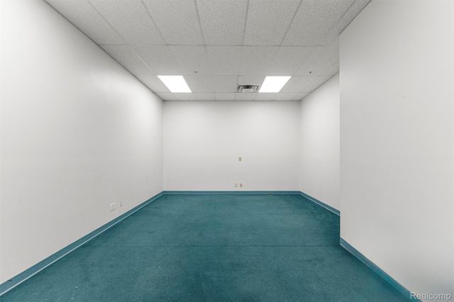 35425 W Michigan Avenue 3653, Wayne, MI 48184