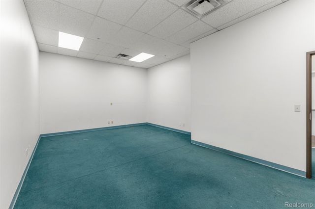 35425 W Michigan Avenue 3653, Wayne, MI 48184