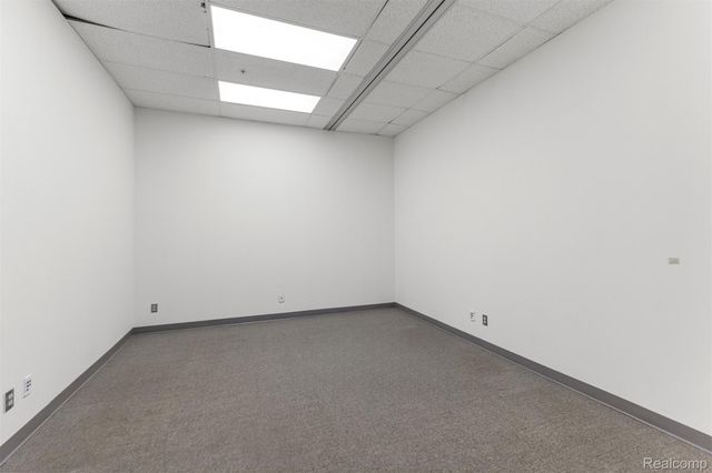 35425 W Michigan Avenue 3653, Wayne, MI 48184
