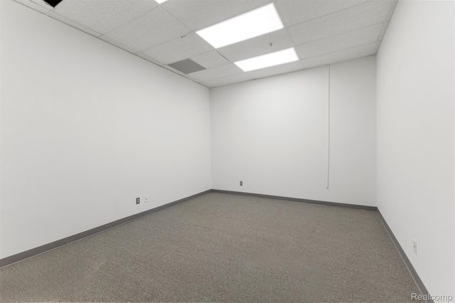 35425 W Michigan Avenue 3653, Wayne, MI 48184
