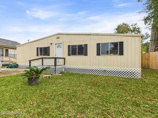300 Gauthier Road, Lafayette, LA 70501