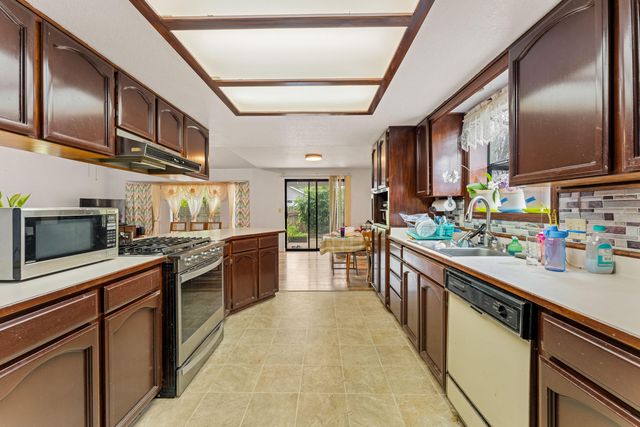 2701 Salmon Circle, Grants Pass, OR 97527