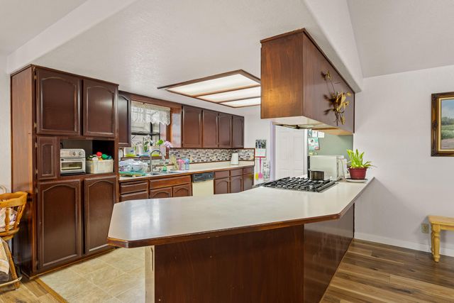 2701 Salmon Circle, Grants Pass, OR 97527