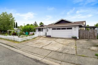 2701 Salmon Circle, Grants Pass, OR 97527