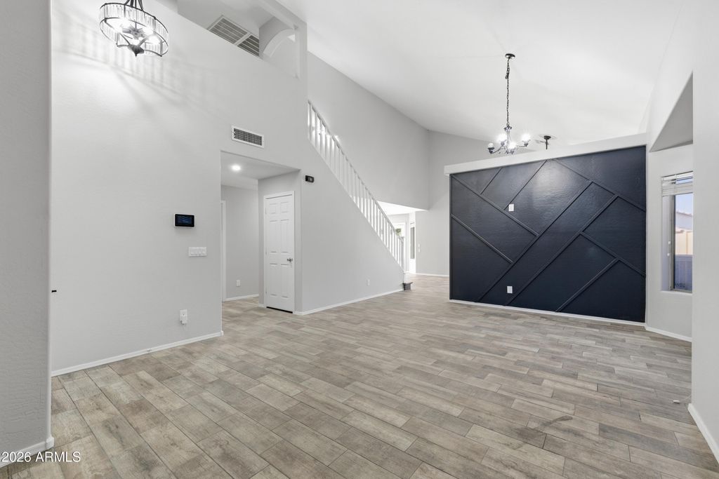 Image 5 of property listing at 13716 W Solano Drive, Litchfield Park, AZ 85340