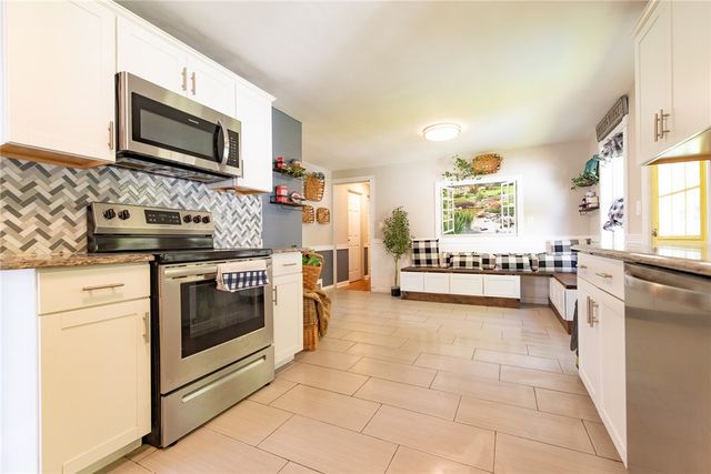 82 Patton Road, Woonsocket, RI 02895