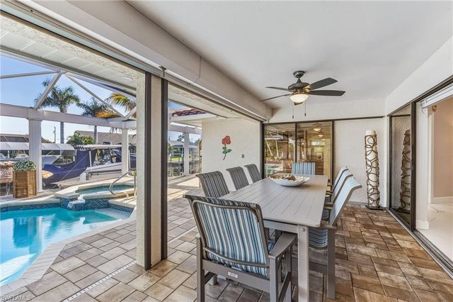 2318 SE 27th ST, Cape Coral, FL 33904