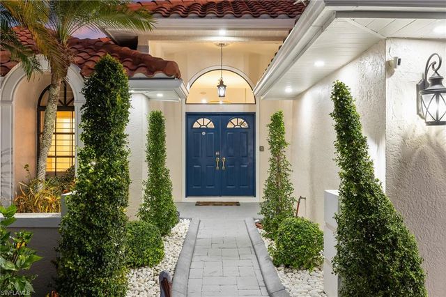 2318 SE 27th ST, Cape Coral, FL 33904