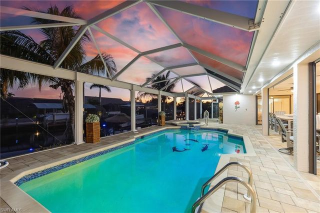 2318 SE 27th ST, Cape Coral, FL 33904