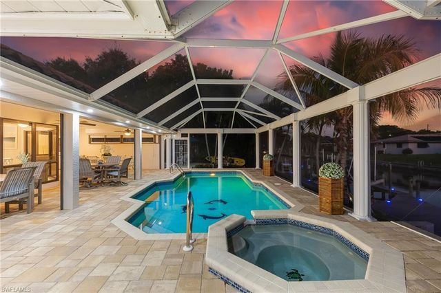 2318 SE 27th ST, Cape Coral, FL 33904