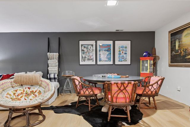 425 Ferndale Road N, Wayzata, MN 55391