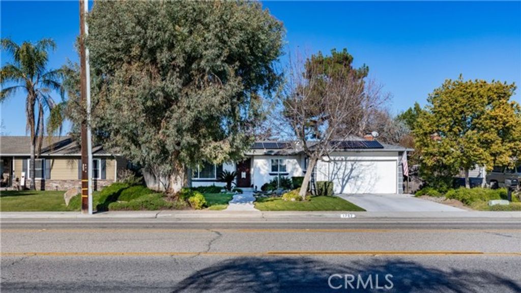 1707 Gettysburg, Clovis, CA 93611