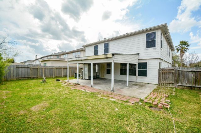 8402 Brickhaven Lane, Houston, TX 77083