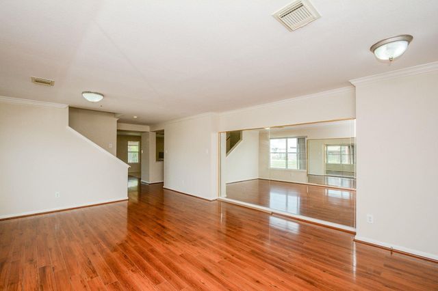 8402 Brickhaven Lane, Houston, TX 77083