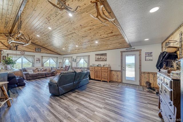 1625 Black Cloud Circle, Westcliffe, CO 81252
