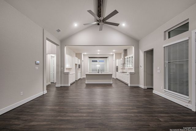 229 Raven Road, Castroville, TX 78009