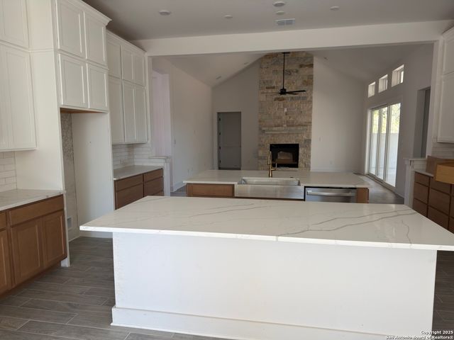 229 Raven Road, Castroville, TX 78009