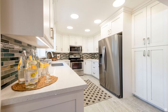2467 E EMERSON AVE, Salt Lake City, UT 84108