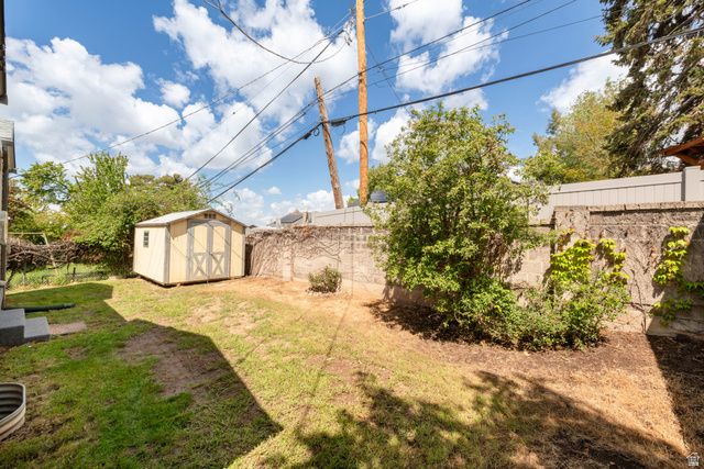 2467 E EMERSON AVE, Salt Lake City, UT 84108