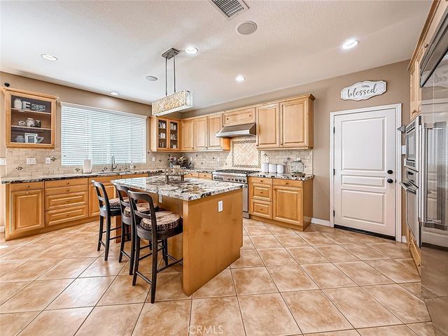 128 Laurel Ridge Drive, Simi Valley, CA 93065