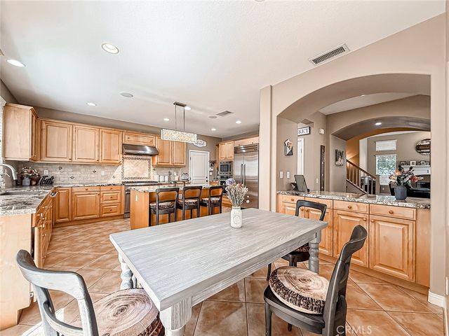 128 Laurel Ridge Drive, Simi Valley, CA 93065