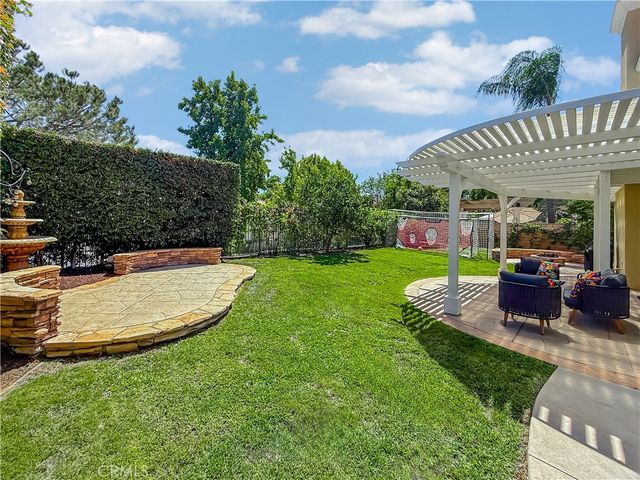 128 Laurel Ridge Drive, Simi Valley, CA 93065