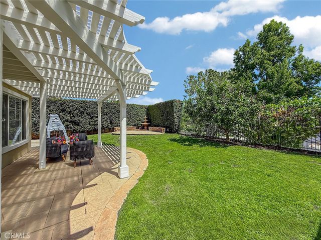 128 Laurel Ridge Drive, Simi Valley, CA 93065