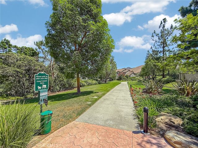128 Laurel Ridge Drive, Simi Valley, CA 93065